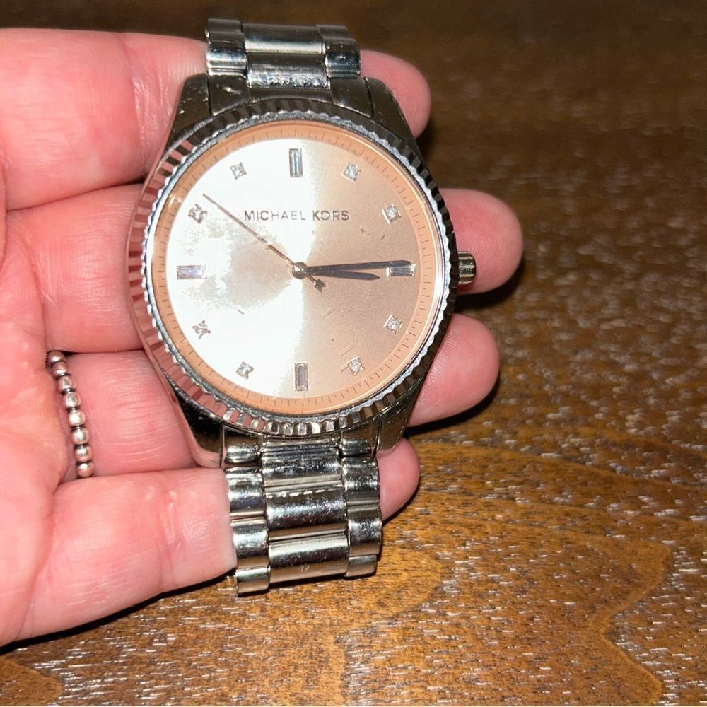 Michael Kors Analog Link Watch